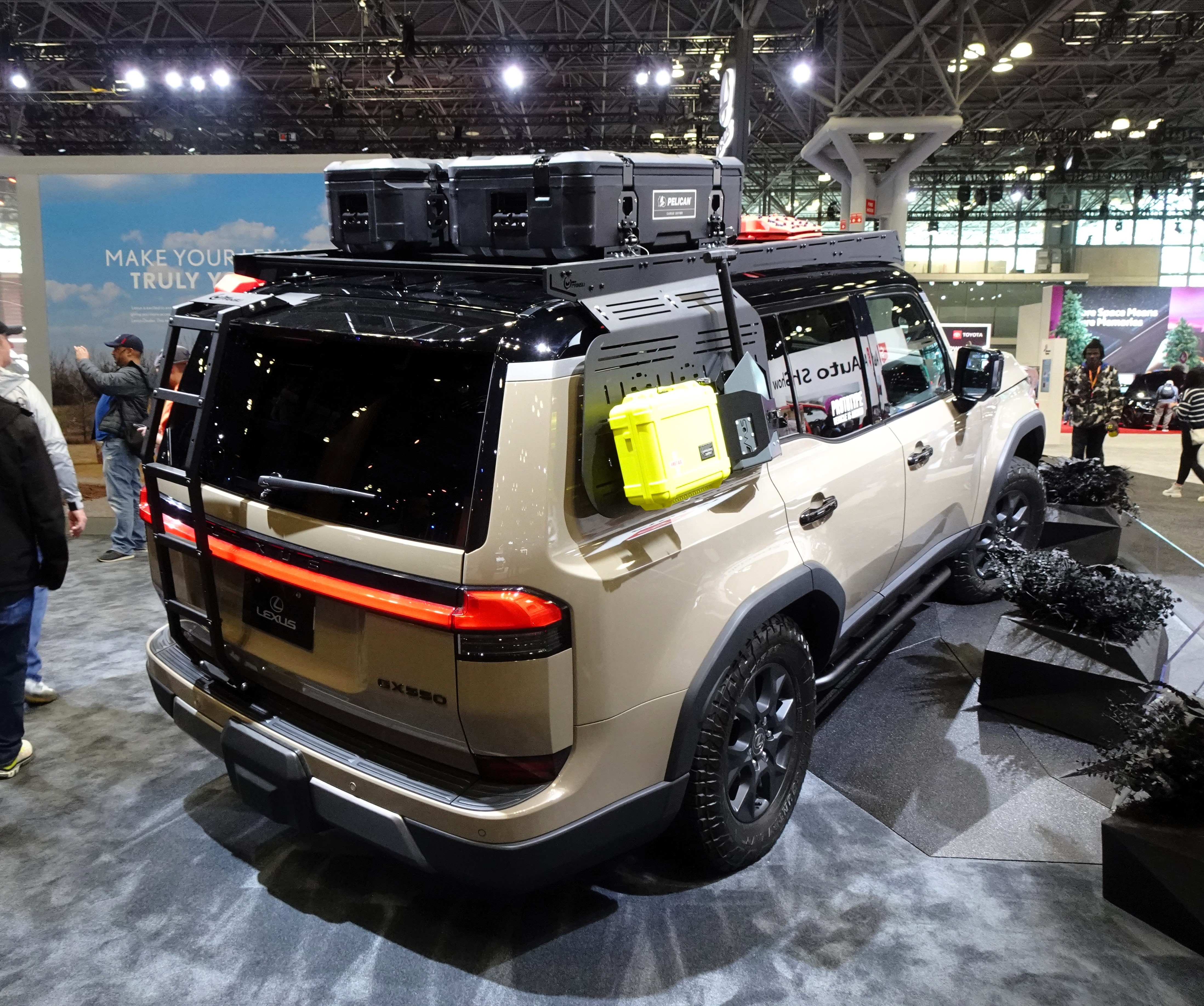 Lexus GX Earth Rear